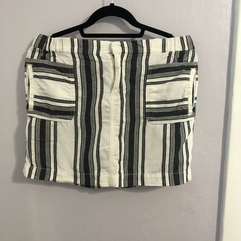 Calvin Klein Skirt - Picture 1 of 6